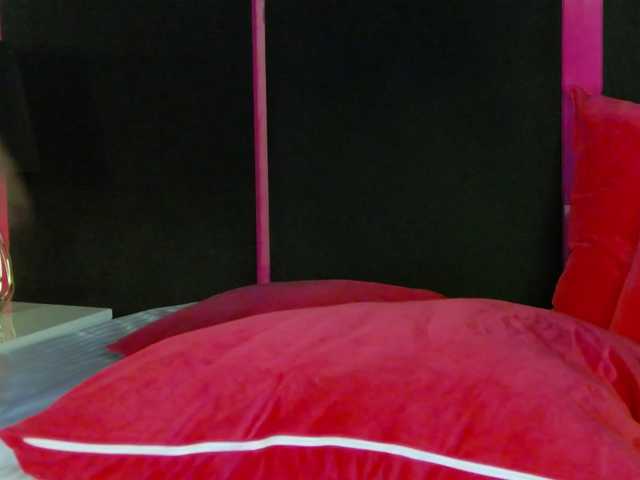 Areina live cam on BongaCams