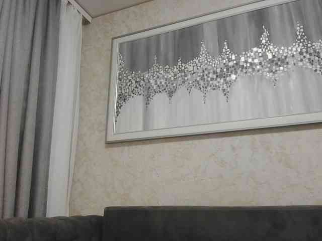 Lovleymili webcam