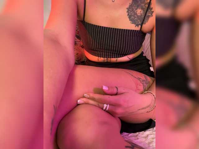 all-in-pussy online