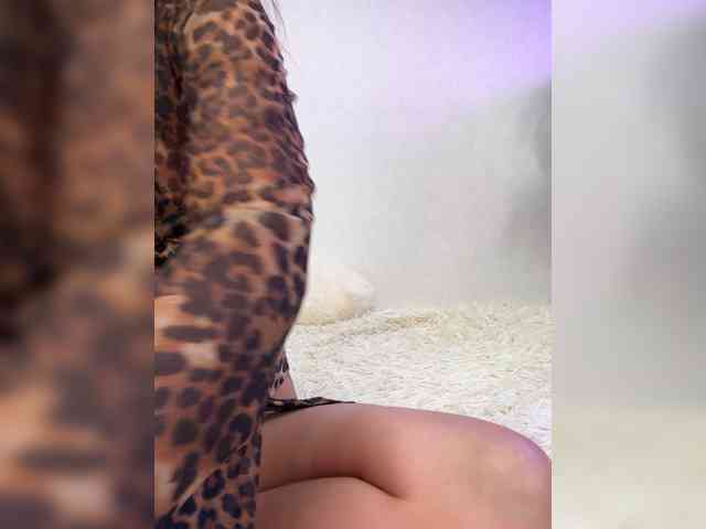 All-in-pussy webcam