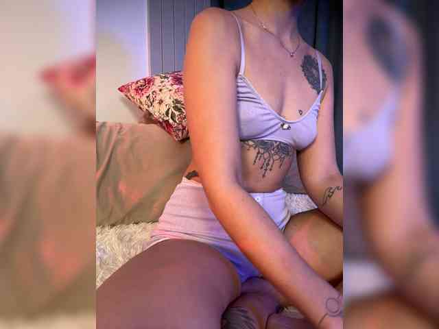 All-in-pussy webcam