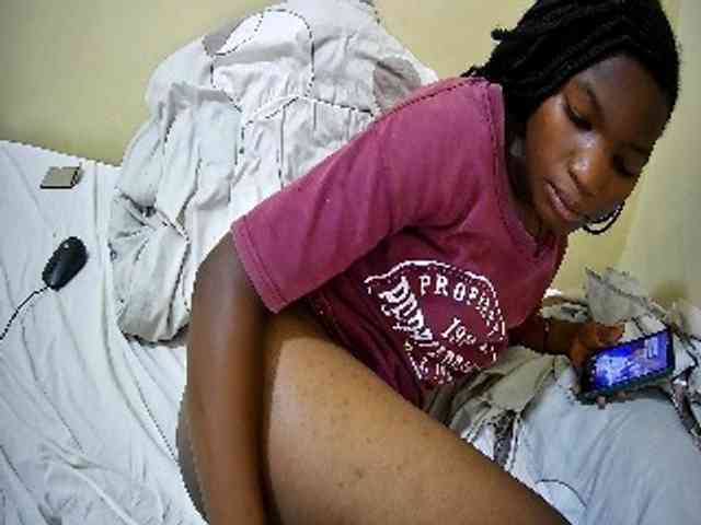 just-kayla2 webcam