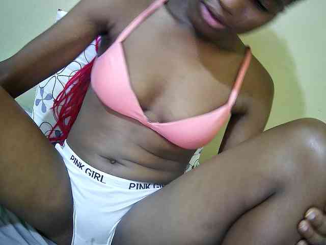 just-kayla2 webcam