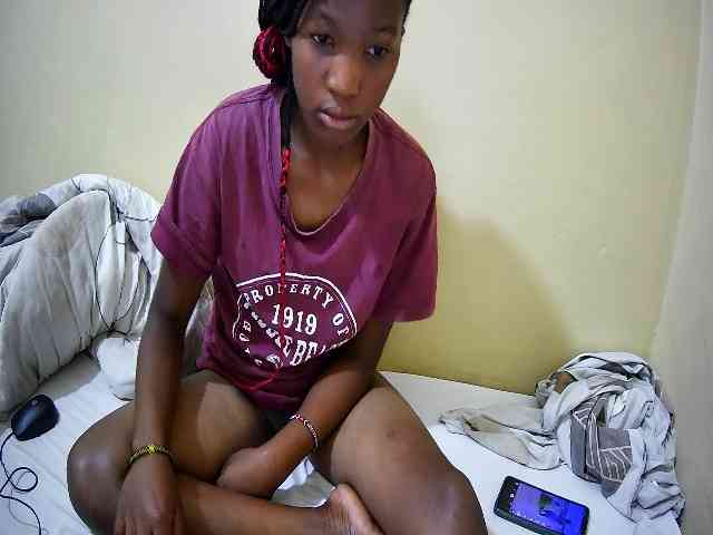 just-kayla2 webcam