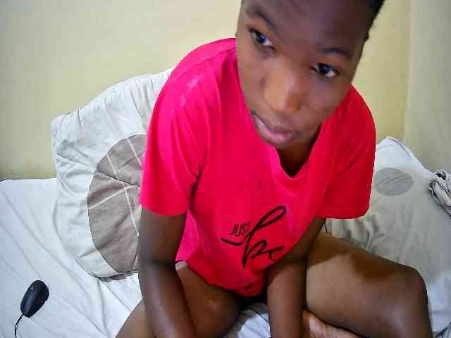 just-kayla2 webcam