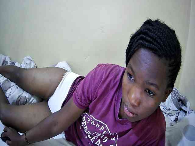 just-kayla2 webcam