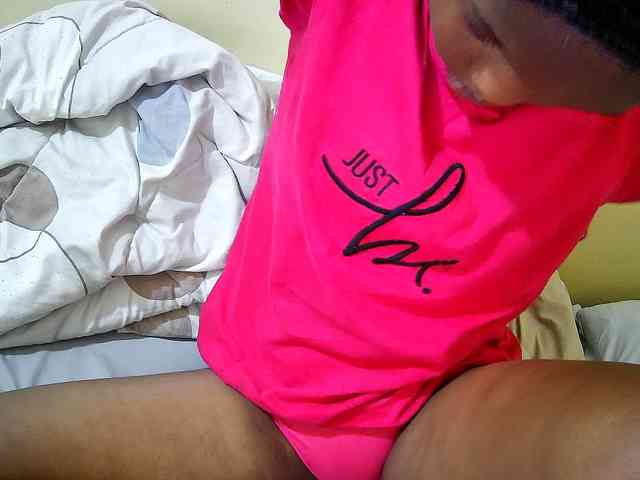 just-kayla2 webcam