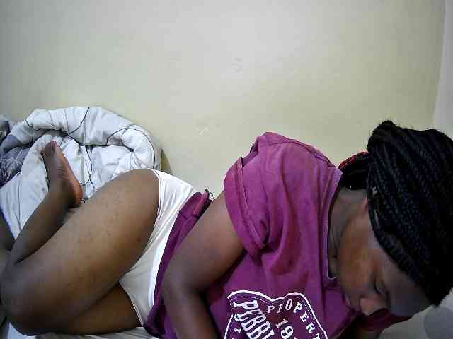just-kayla2 webcam