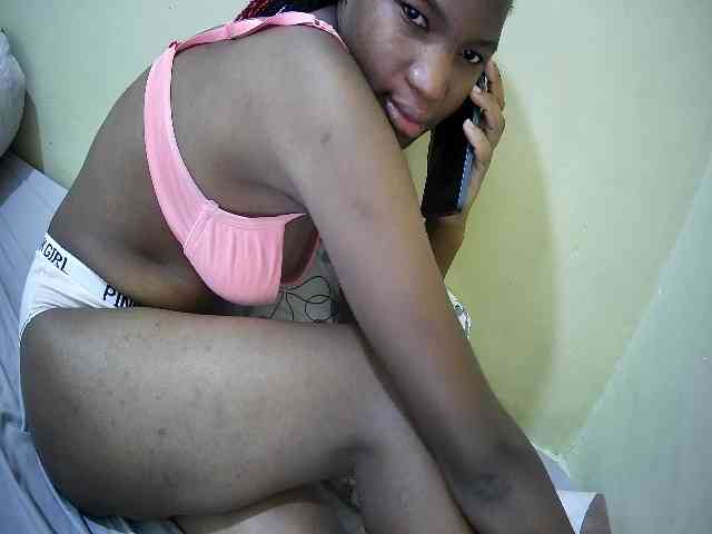 just-kayla2 webcam