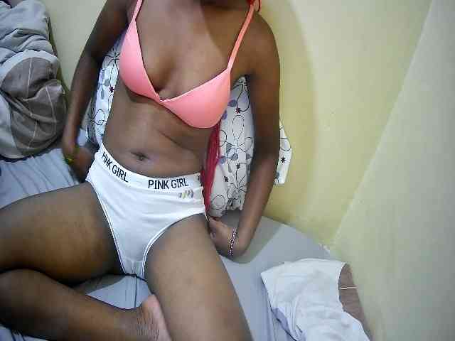 just-kayla2 webcam