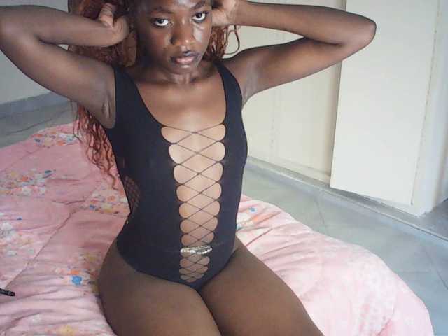 Monday- live cam on BongaCams