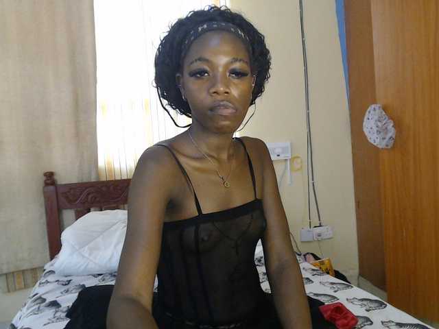 Monday- live cam on BongaCams