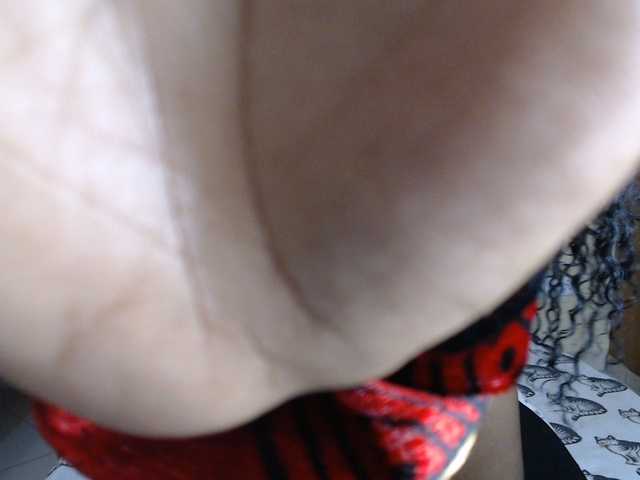 Monday- live cam on BongaCams