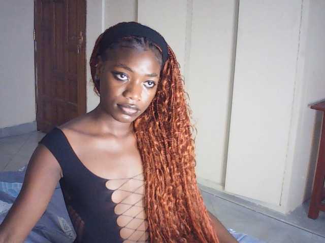 Monday- live cam on BongaCams