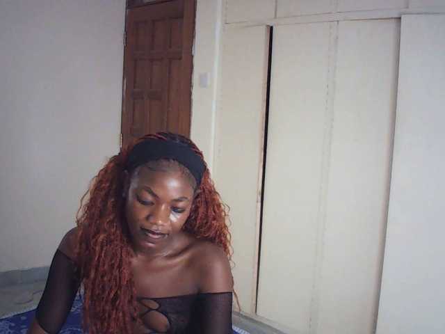 Monday- live cam on BongaCams
