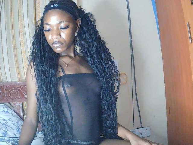 Monday- live cam on BongaCams