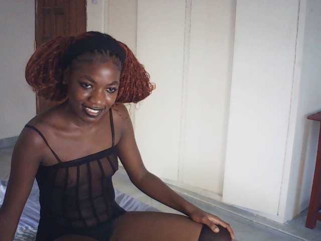 Monday- live cam on BongaCams