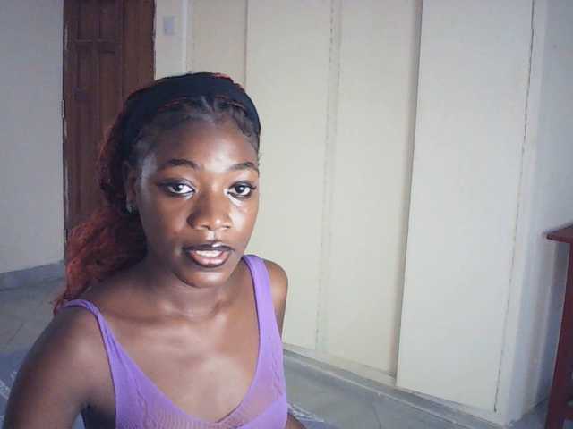 Monday- live cam on BongaCams