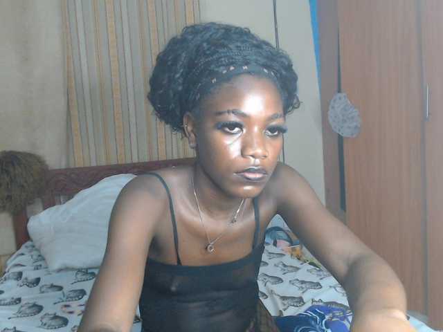 Monday- live cam on BongaCams