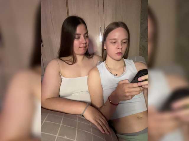Ami-Still live cam on BongaCams
