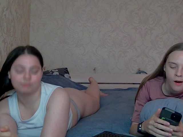 Ami-Still live webcam show