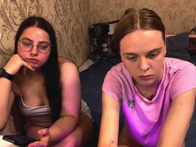 Ami-Still live cam on BongaCams