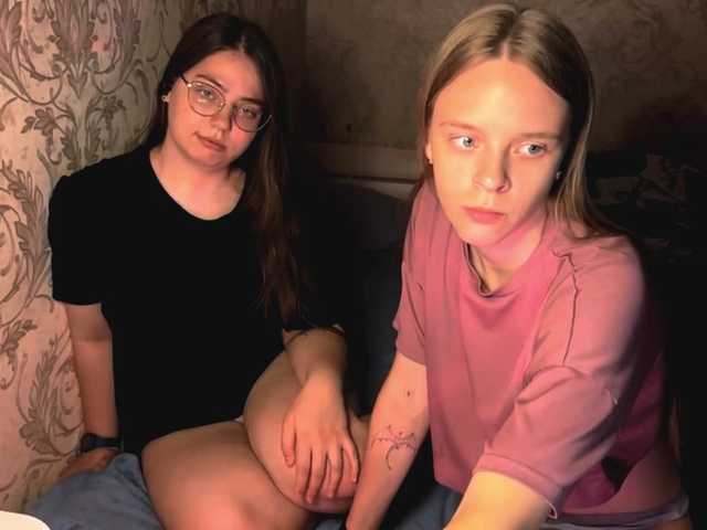 Ami-Still live cam on BongaCams