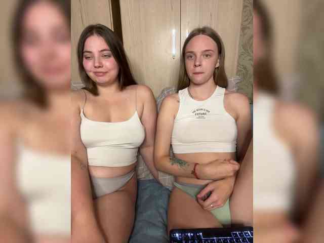 Ami-Still's webcam live show
