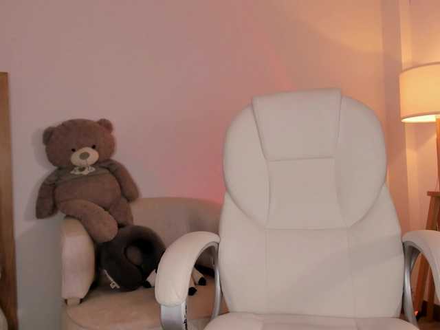 justmia live cam