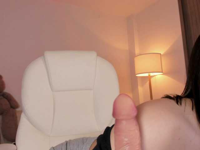 justmia live cam on BongaCams
