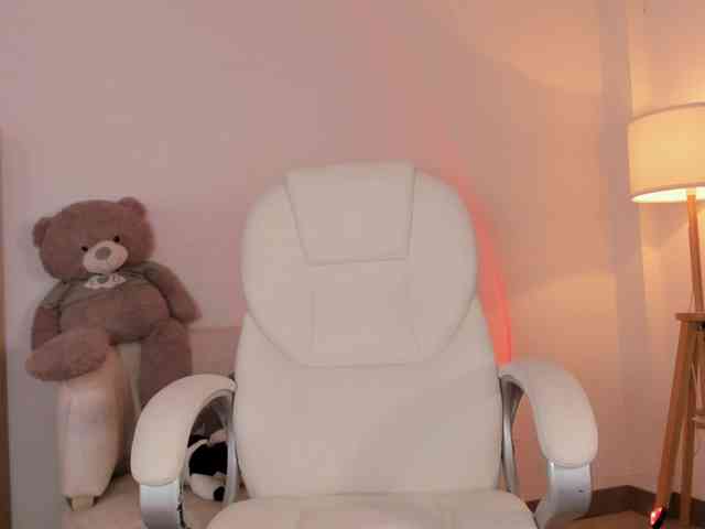 justmia webcam
