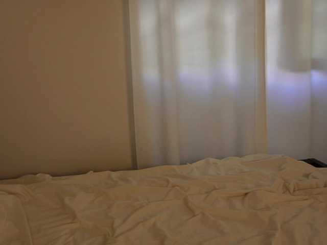 HelloKikky live cam on BongaCams