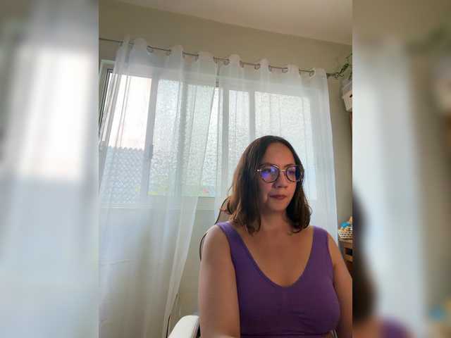 xxMishellexx live cam on BongaCams
