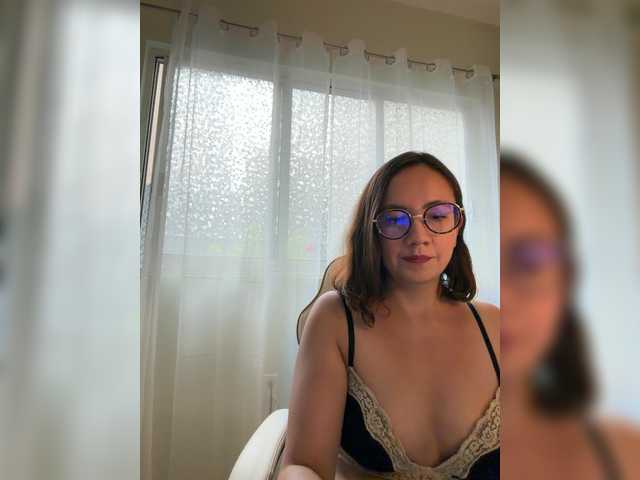 xxMishellexx live cam on BongaCams