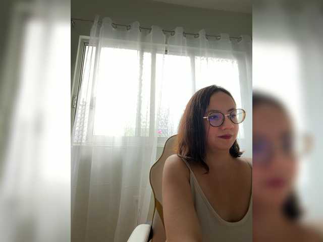 xxMishellexx live cam on BongaCams