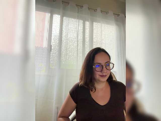 xxMishellexx live cam on BongaCams