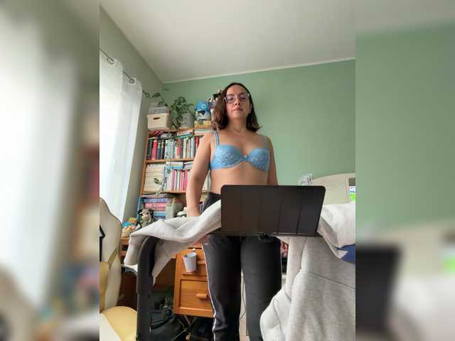 xxMishellexx live cam on BongaCams