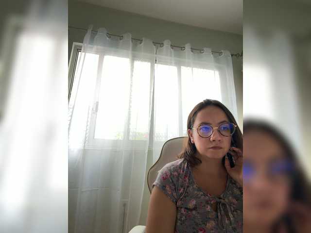 xxMishellexx live cam on BongaCams