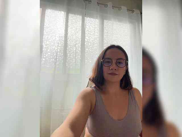 xxMishellexx Live Webcam on BongaCams