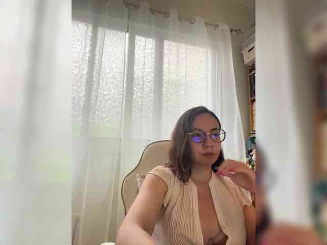 xxMishellexx webcam