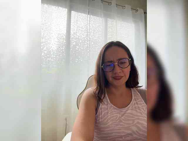 xxMishellexx webcam