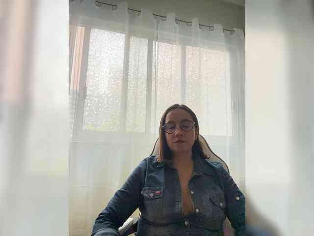 xxMishellexx webcam