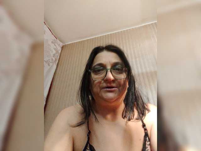 milisenta live cam preview