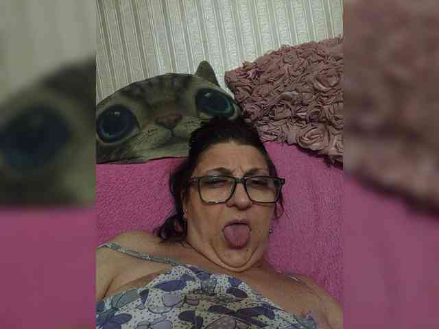 shamil20054 Live Webcam on BongaCams