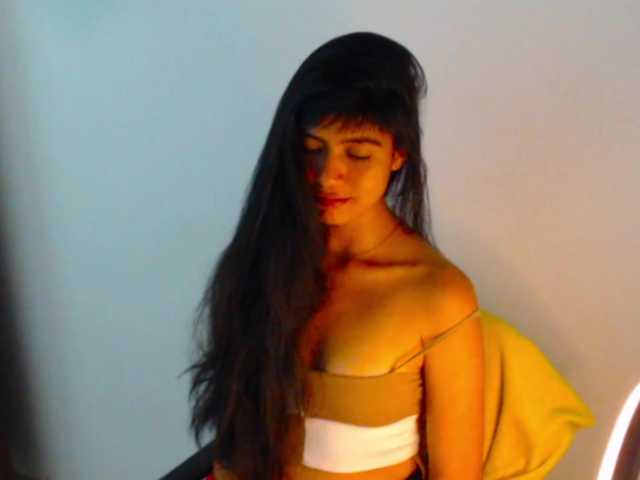 meganmiauu live cam on BongaCams