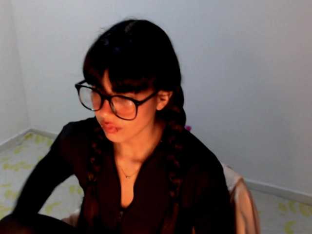 meganmiauu live cam on BongaCams