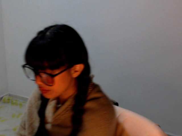 meganmiauu live cam on BongaCams