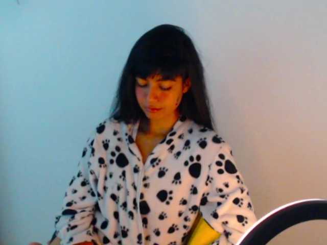 meganmiauu live cam on BongaCams