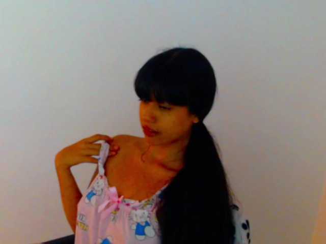 meganmiauu live webcam show