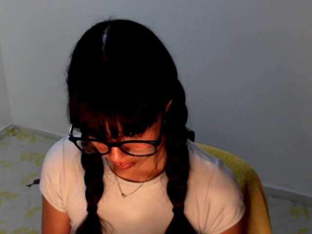 meganmiauu live cam on BongaCams